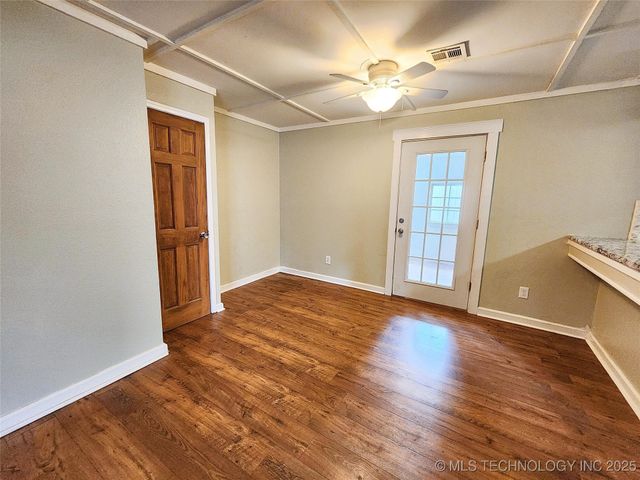 16809 W 790 Road, Tahlequah, OK 74464