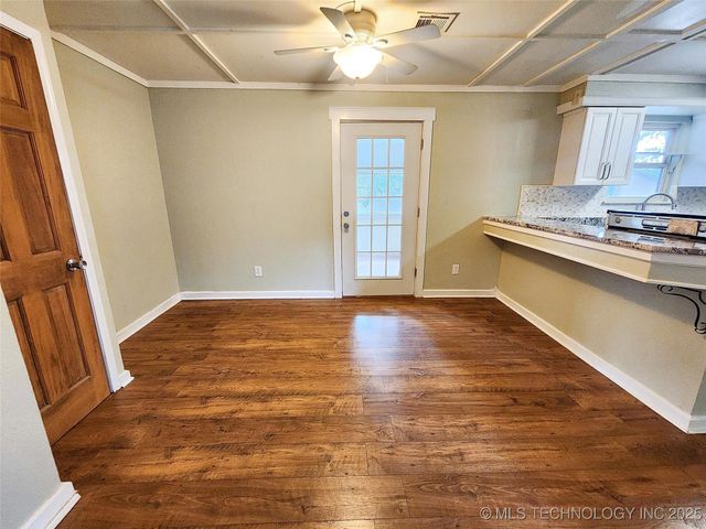 16809 W 790 Road, Tahlequah, OK 74464