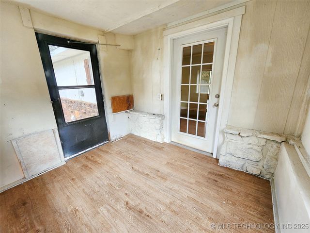 16809 W 790 Road, Tahlequah, OK 74464