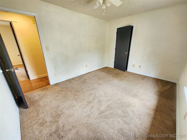 16809 W 790 Road, Tahlequah, OK 74464