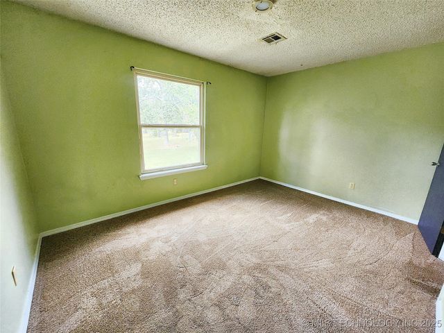 16809 W 790 Road, Tahlequah, OK 74464