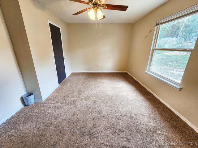 16809 W 790 Road, Tahlequah, OK 74464