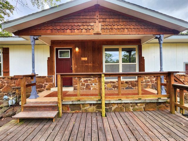 16809 W 790 Road, Tahlequah, OK 74464