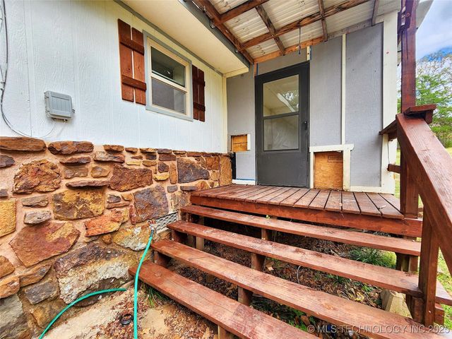 16809 W 790 Road, Tahlequah, OK 74464