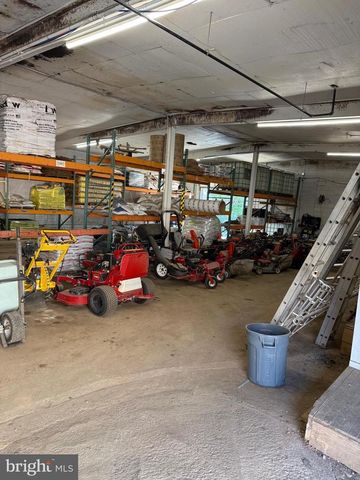 3337 N GEORGE ST, Emigsville, PA 17318