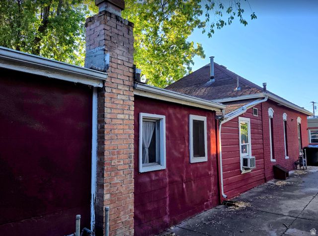 822 E SEGO AVE., Salt Lake City, UT 84102