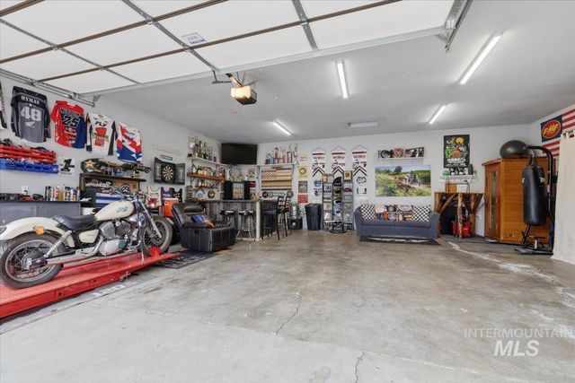 2815 S Indiana, Caldwell, ID 83605