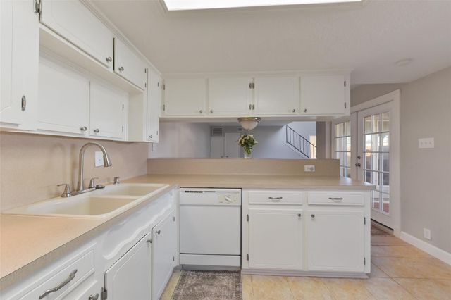 1941 Country Village Boulevard A, Humble, TX 77338