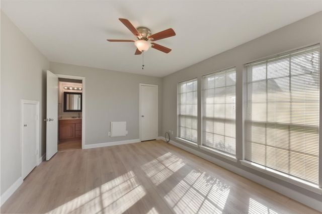 1941 Country Village Boulevard A, Humble, TX 77338