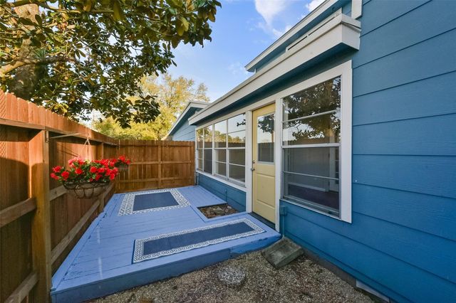 1941 Country Village Boulevard A, Humble, TX 77338