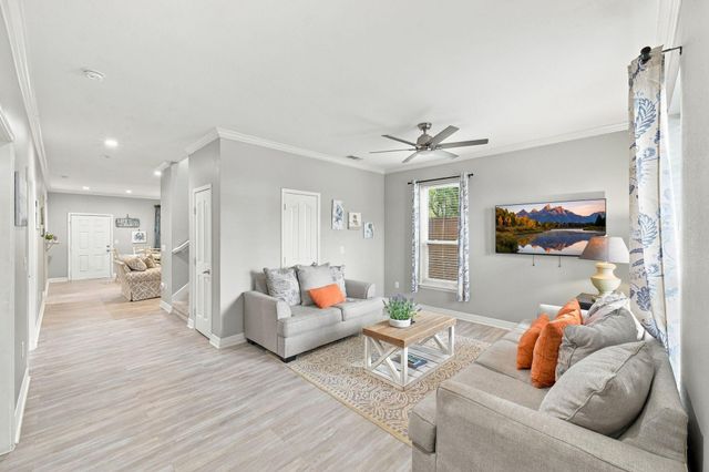 2205 30th Street, Galveston, TX 77550