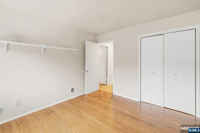 117 Sunset Key 117, Secaucus, NJ 07094