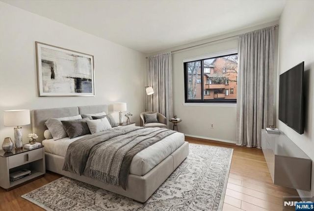 117 Sunset Key 117, Secaucus, NJ 07094