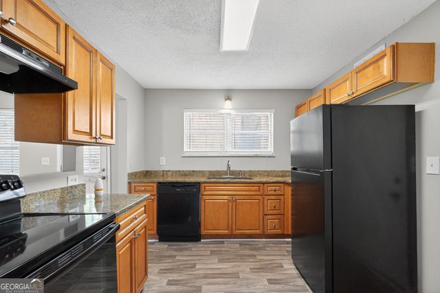 5536 La Fleur Trail, Lithonia, GA 30038