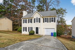 5536 La Fleur Trail, Lithonia, GA 30038