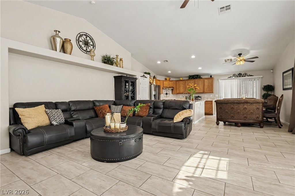 717 Bright Lights Avenue, North Las Vegas, NV 89031 — photo 5