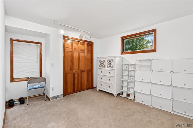 1297 Dodge Road, Amherst, NY 14068