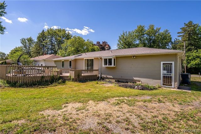 1297 Dodge Road, Amherst, NY 14068