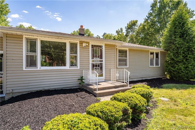 1297 Dodge Road, Amherst, NY 14068