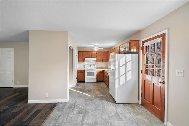 629 W Broadacre Road NW, Dalton, GA 30721