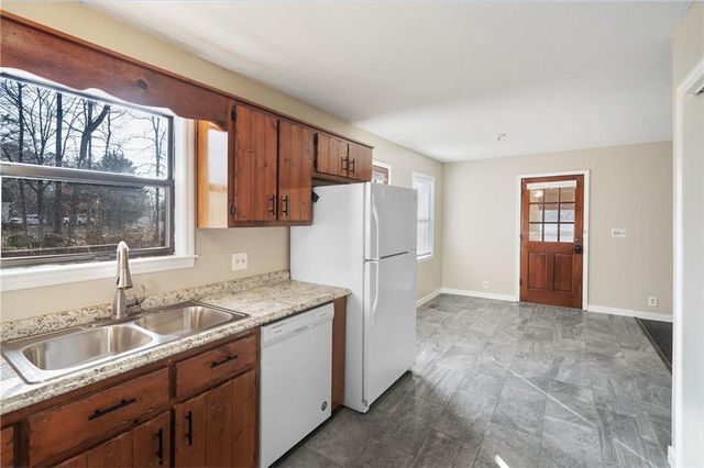 629 W Broadacre Road NW, Dalton, GA 30721