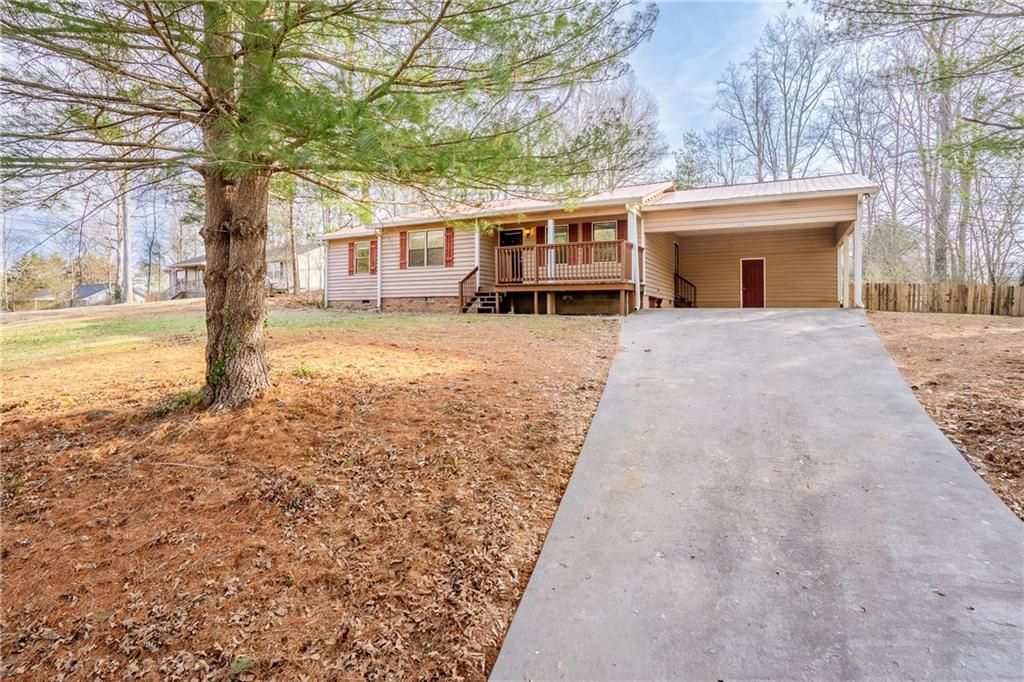 629 W Broadacre Road NW, Dalton, GA 30721