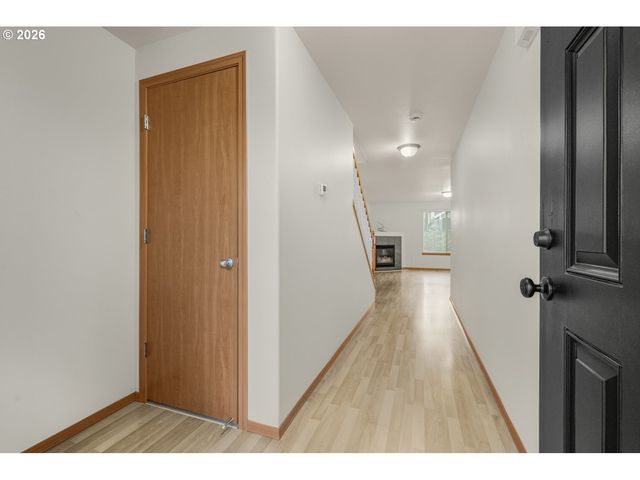 1901 Se 177TH Ave, Portland, OR 97233