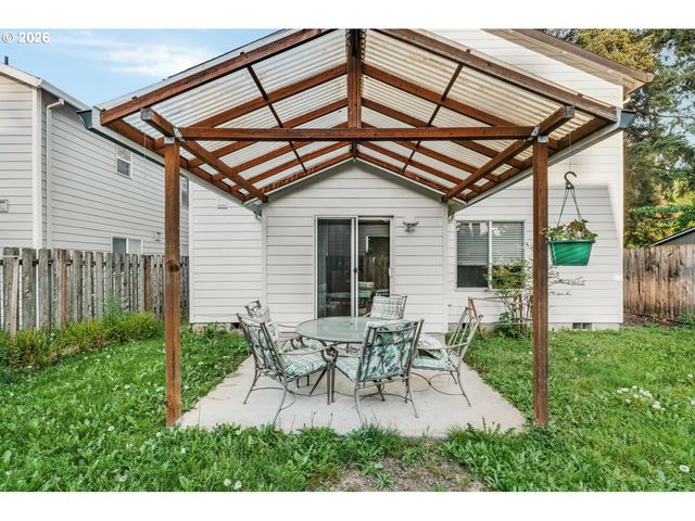 1901 Se 177TH Ave, Portland, OR 97233