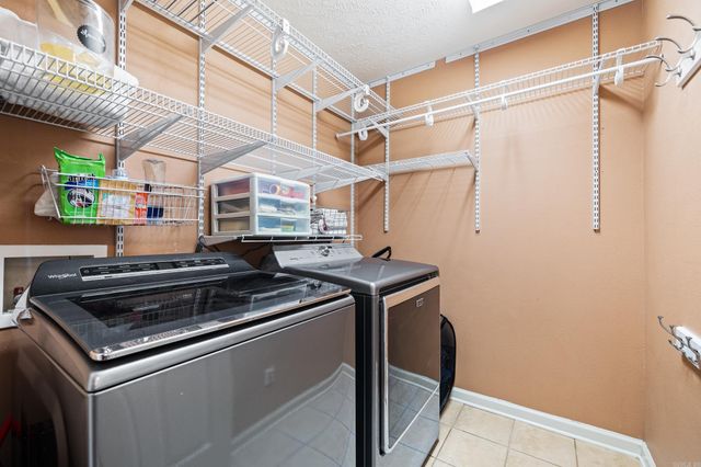 16 Lakeland Dr, Cabot, AR 72023