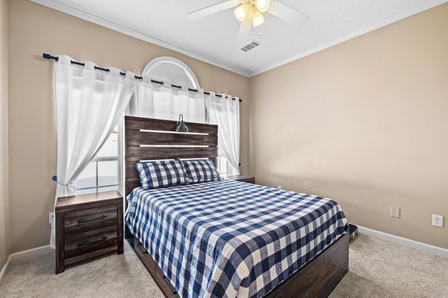 16 Lakeland Dr, Cabot, AR 72023