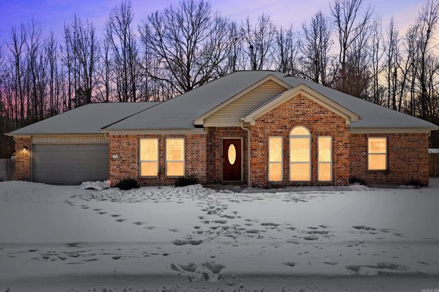 16 Lakeland Dr, Cabot, AR 72023