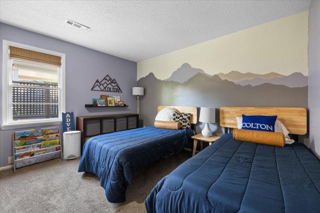 206 Girard Drive, Medford, OR 97504