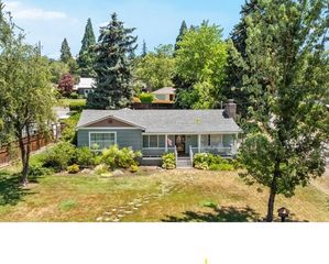 206 Girard Drive, Medford, OR 97504