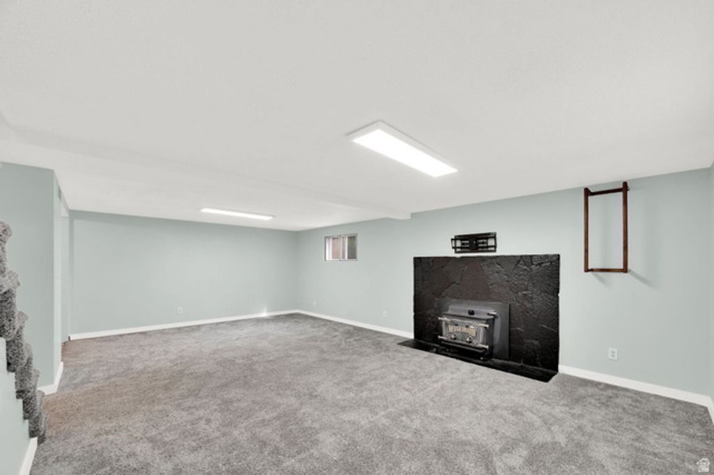Image 16 of property listing at 865 S 1650 E #A, Clearfield, UT 84015