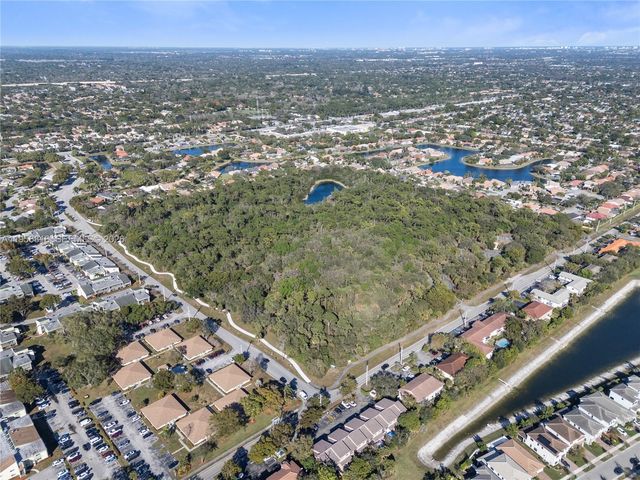 4110 NW 88th Ave 205, Coral Springs, FL 33065