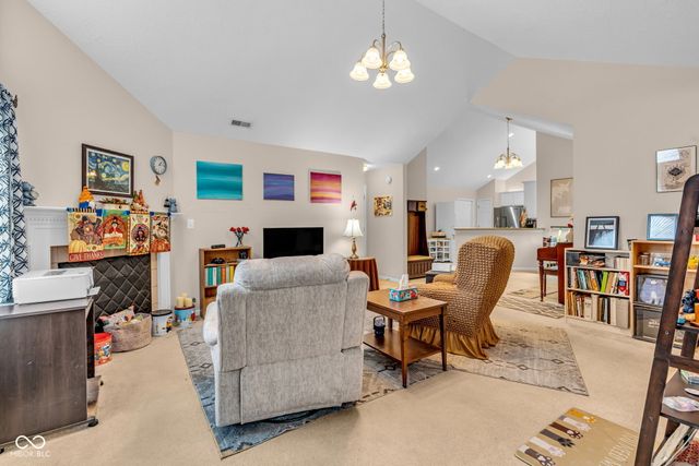 7330 Lake Lakota Place, Indianapolis, IN 46217