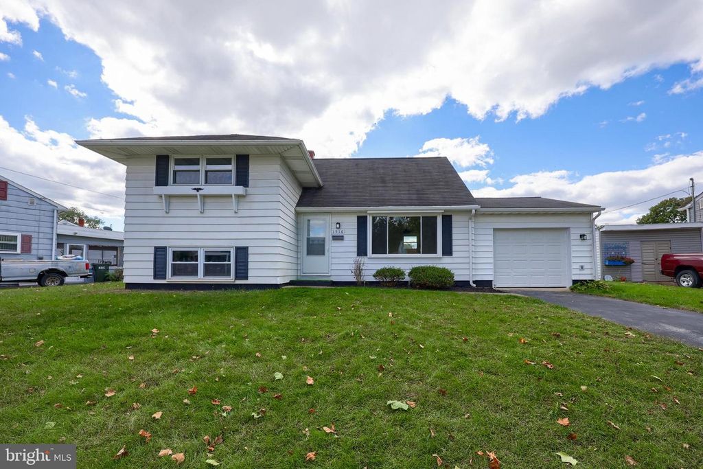 1516 DEVERS RD, York, PA 17404