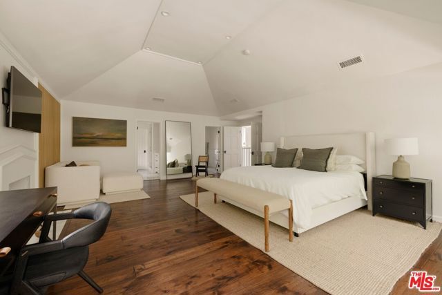 2878 Royston Place, Beverly Hills, CA 90210