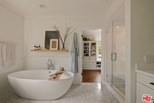 2878 Royston Place, Beverly Hills, CA 90210