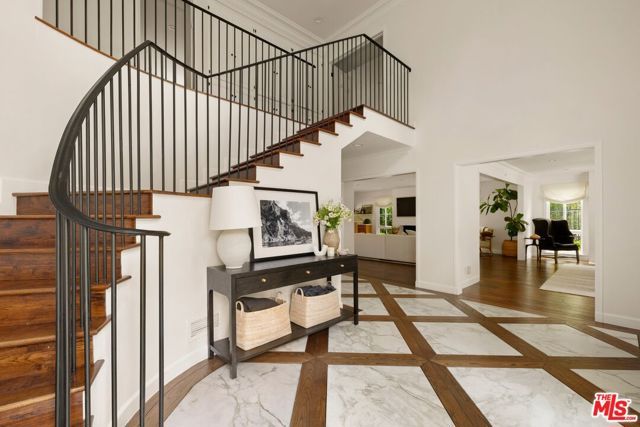 2878 Royston Place, Beverly Hills, CA 90210