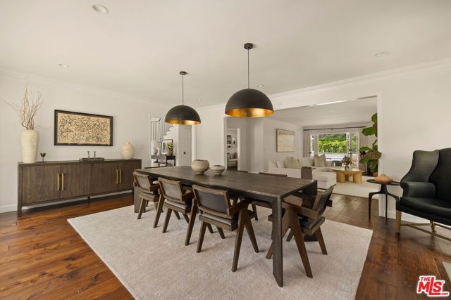 2878 Royston Place, Beverly Hills, CA 90210