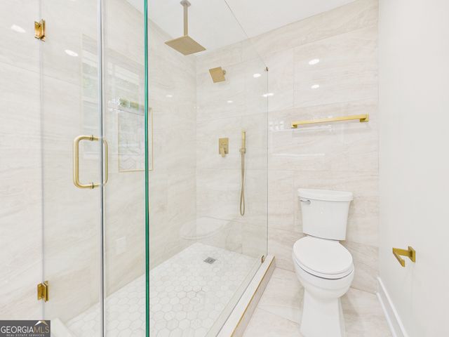 6740 Tell Road, Fairburn, GA 30213