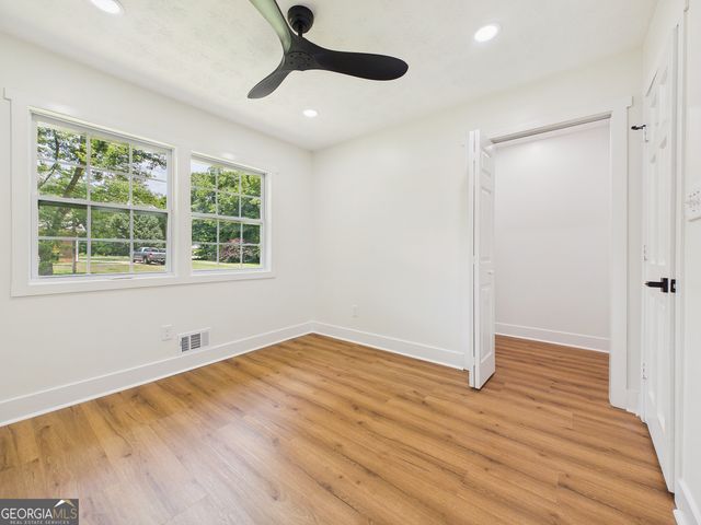 6740 Tell Road, Fairburn, GA 30213