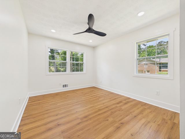 6740 Tell Road, Fairburn, GA 30213