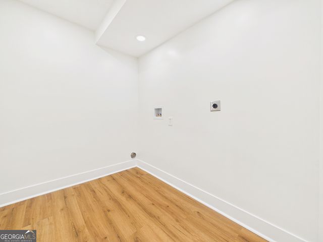 6740 Tell Road, Fairburn, GA 30213