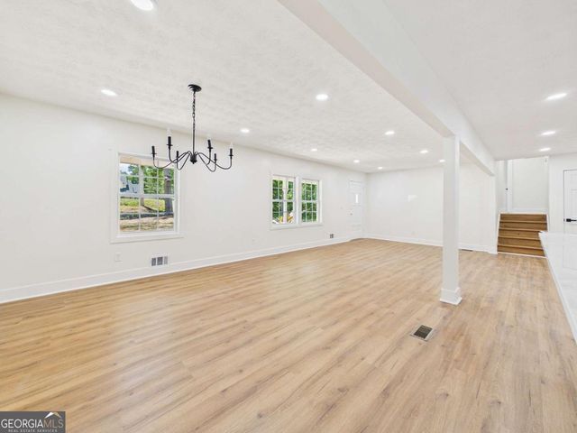 6740 Tell Road, Fairburn, GA 30213
