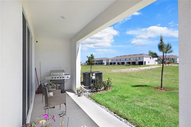 32978 TULIP PETAL LANE, Wesley Chapel, FL 33545