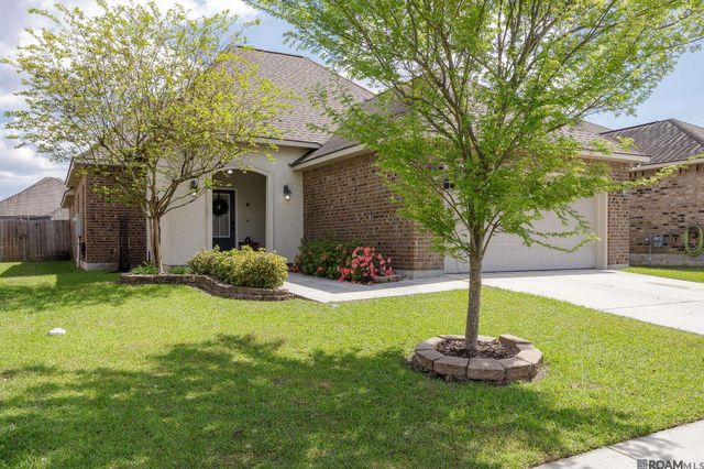 18326 Sunset Park Dr, Prairieville, LA 70769