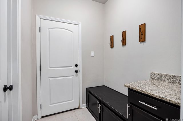 18326 Sunset Park Dr, Prairieville, LA 70769