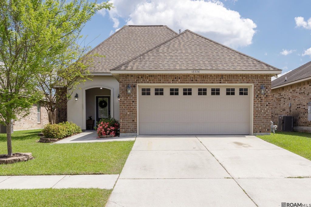 18326 Sunset Park Dr, Prairieville, LA 70769